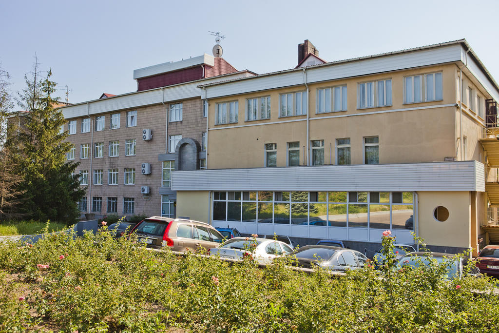 Hotel Pectoral On Khortytsia Zaporizhia Exterior foto