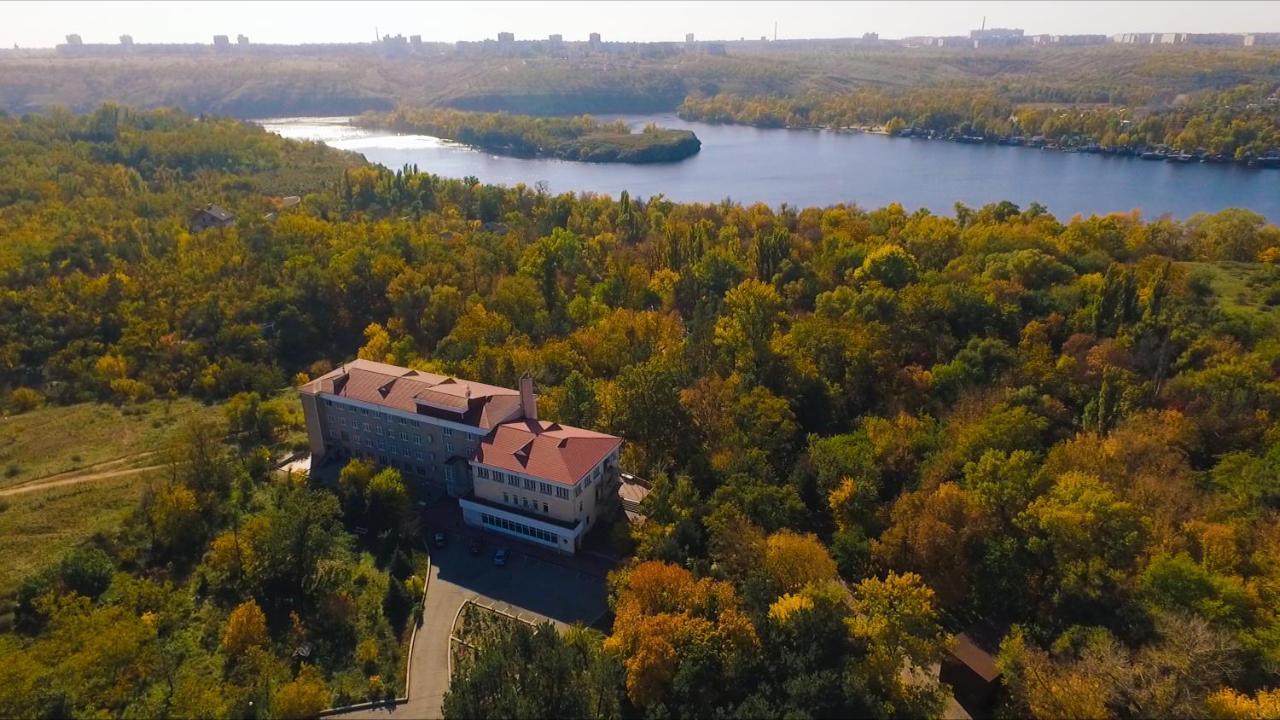 Hotel Pectoral On Khortytsia Zaporizhia Exterior foto