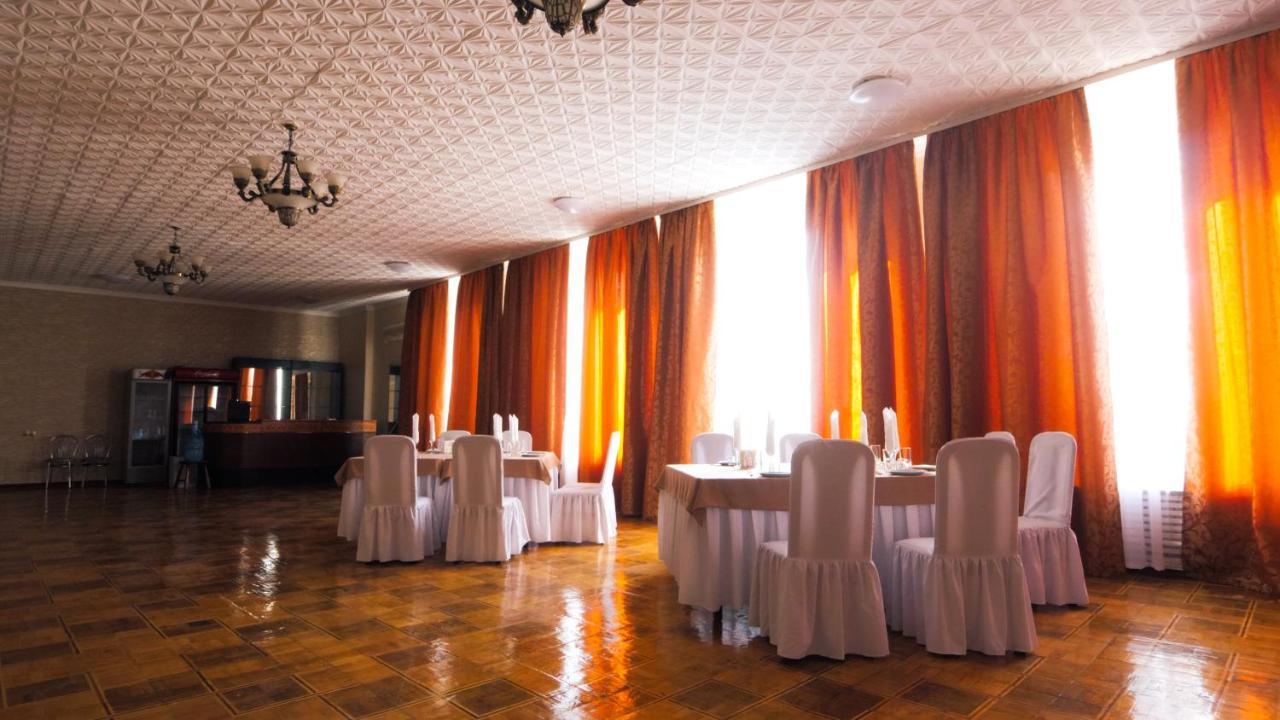 Hotel Pectoral On Khortytsia Zaporizhia Exterior foto